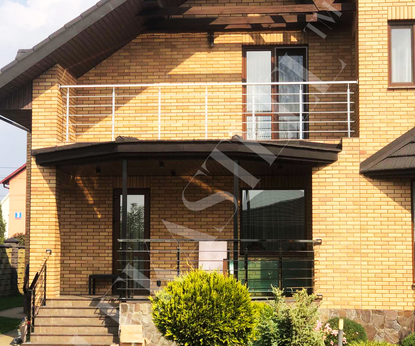 заказать ограждение для балкона из профильной трубы