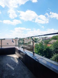 Перила на террасу, ограждение для террас из стекла 66