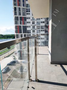 Перила на террасу, ограждение для террас из стекла 60