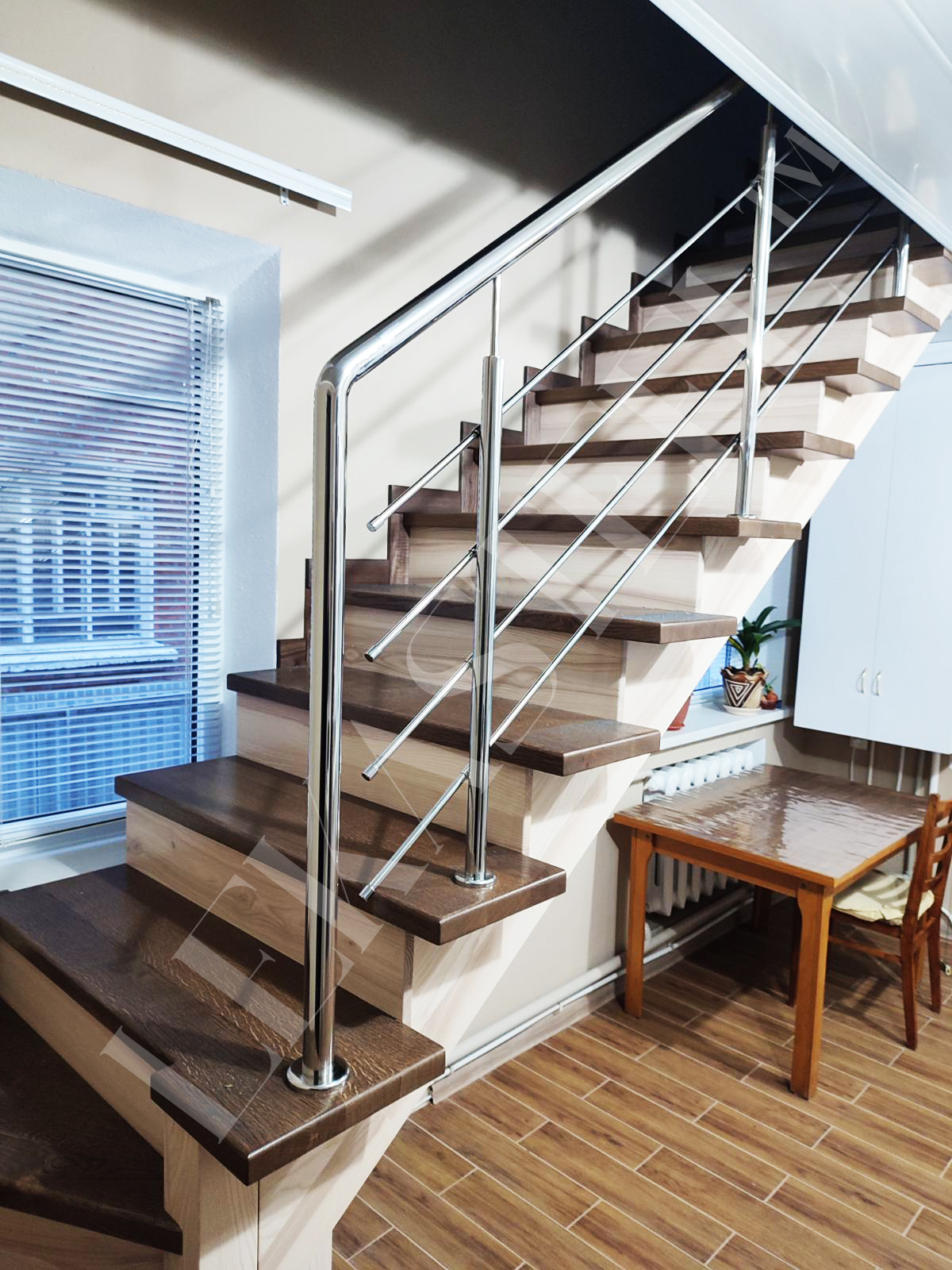 перила из нержавейки на лестницу цена от производителя