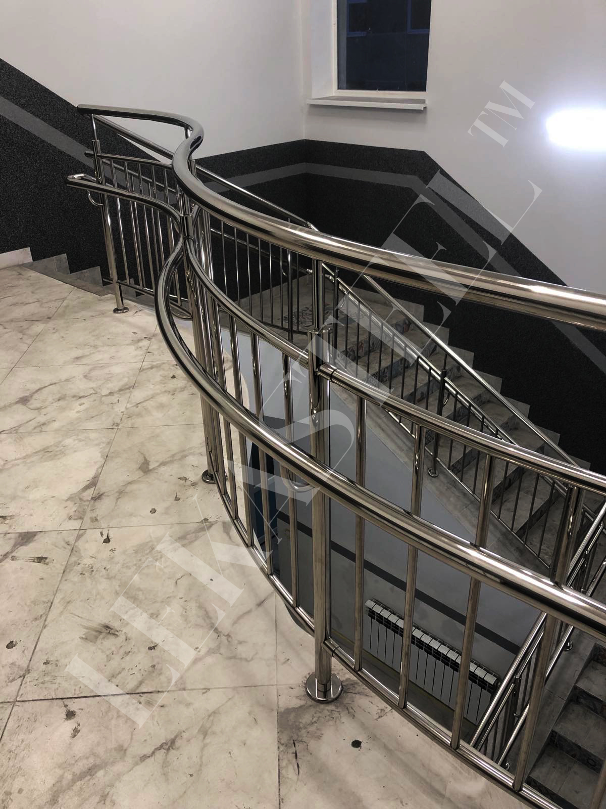 цена на перила из нержавеющей стали на лестницу в доме