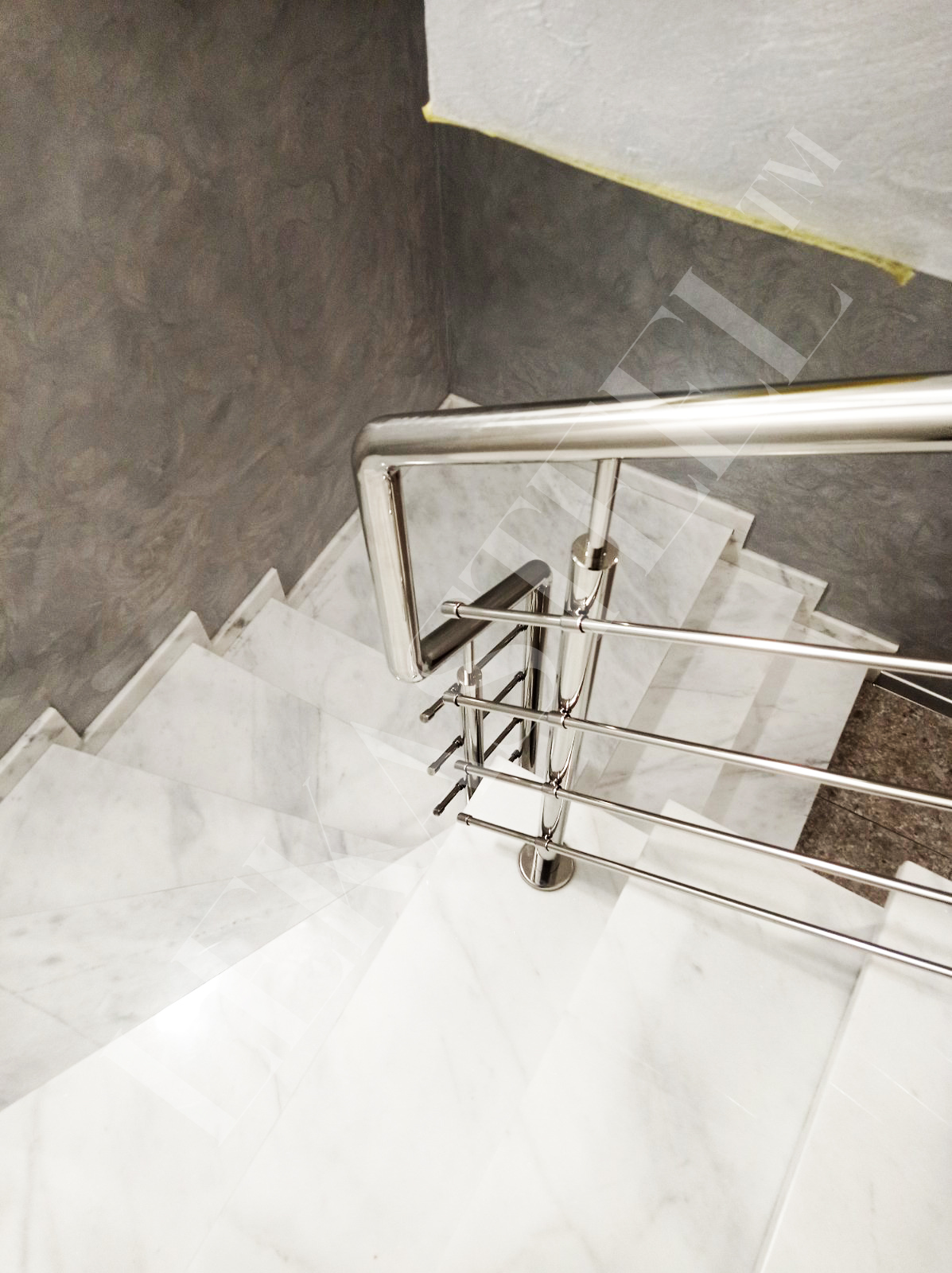 заказать перила на лестницу из нержавеющей стали